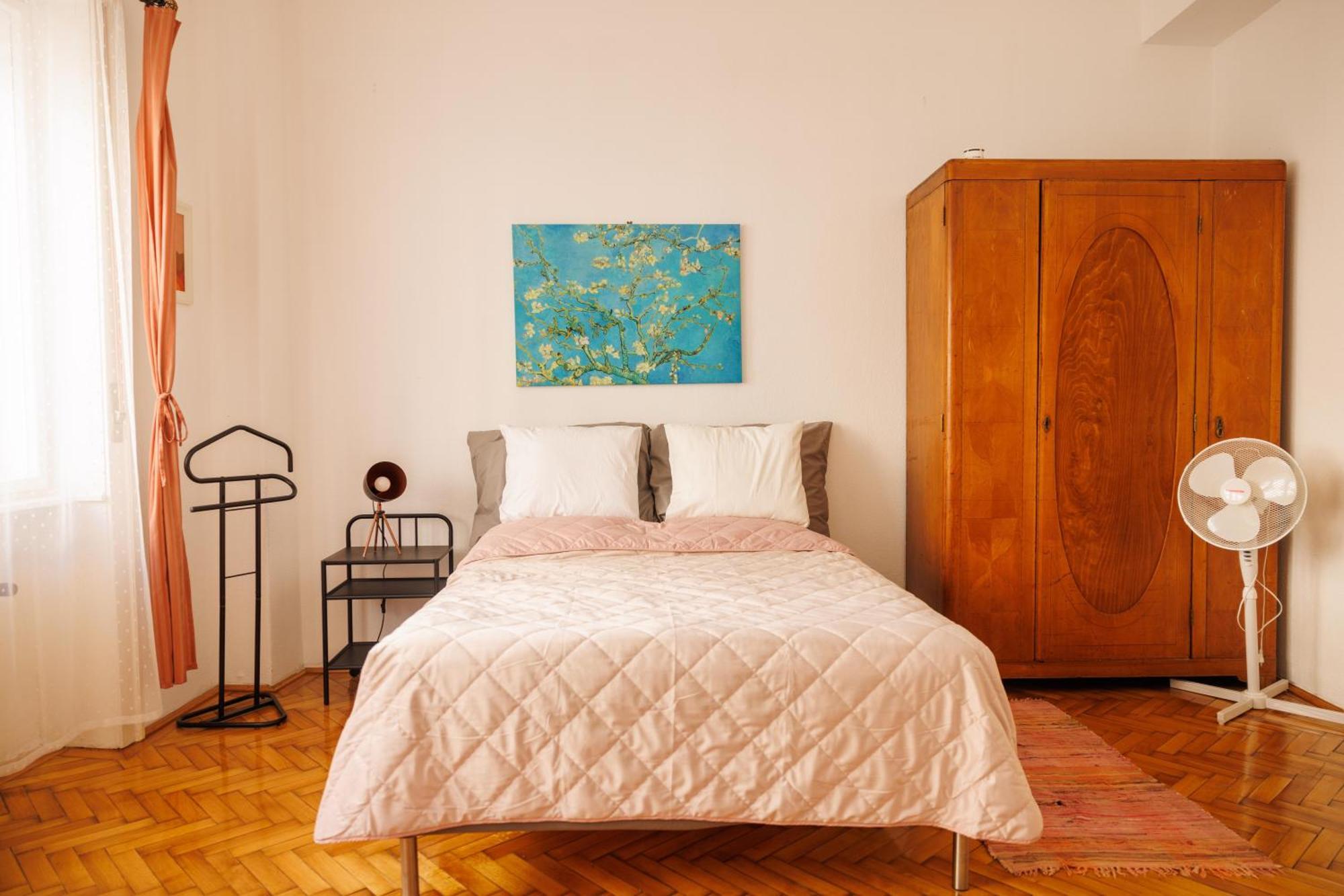 Studio With Terrace In Heart Of The City Budapest Luaran gambar