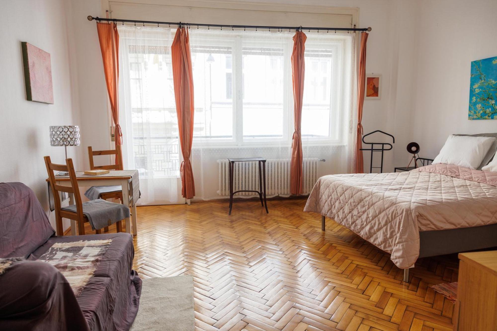 Studio With Terrace In Heart Of The City Budapest Luaran gambar